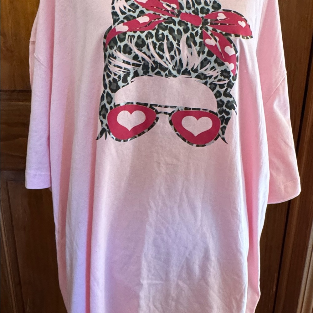 Women’s 3X Graphic Tee. Cute print. Pink short sleeve t-shirt. Pre-owned - Picture 2 of 3